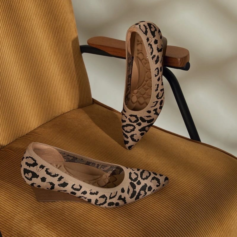 Vivaia Leopard Print Knit Square Toe Wedge Pumps Tan Black New Size 38 US 7